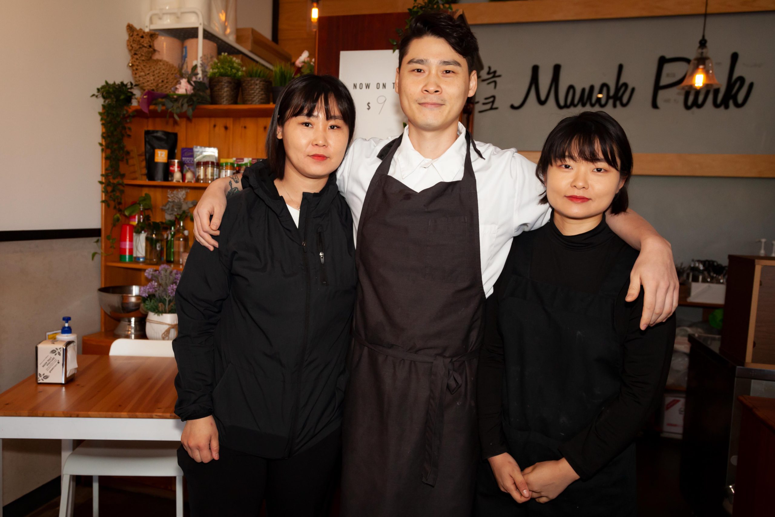 Chef Sean Hwang with sisters Victoria and June