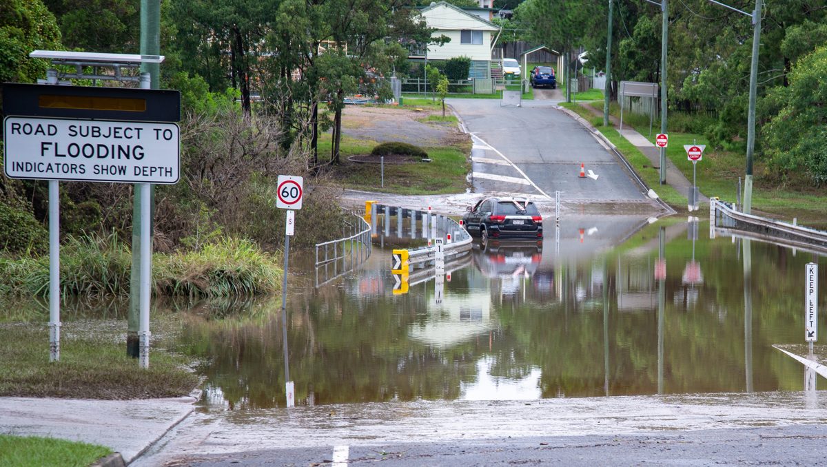 Meakin Rd, Slacks Creek