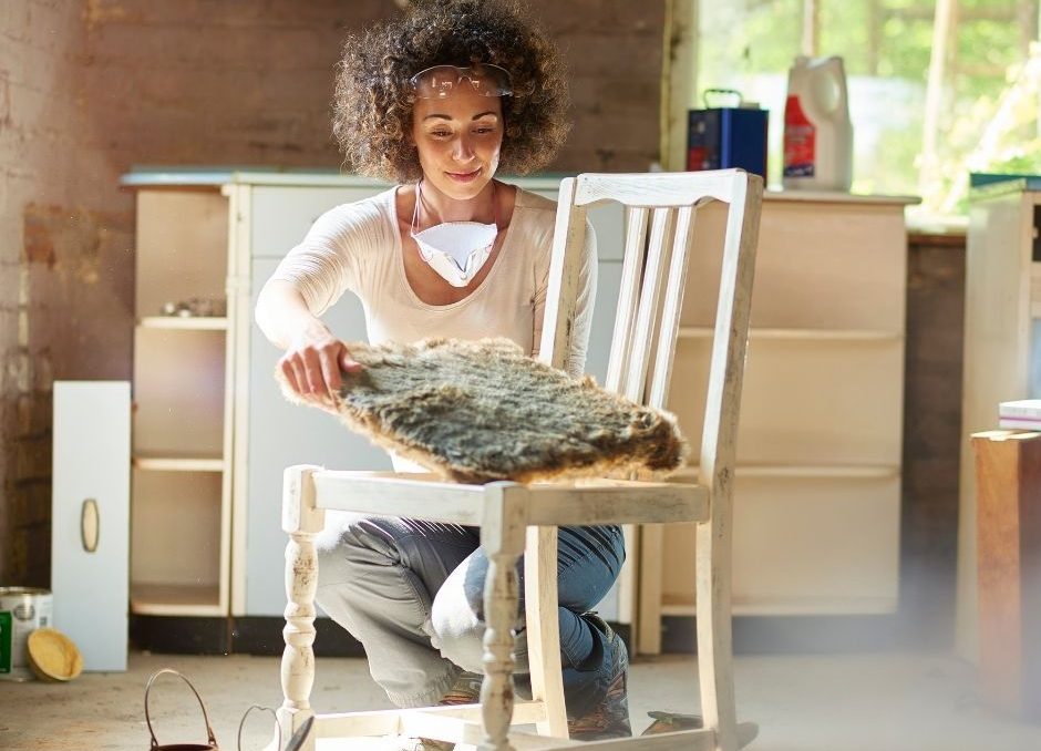 Reclaimed Timber - DIY furniture building demonstration