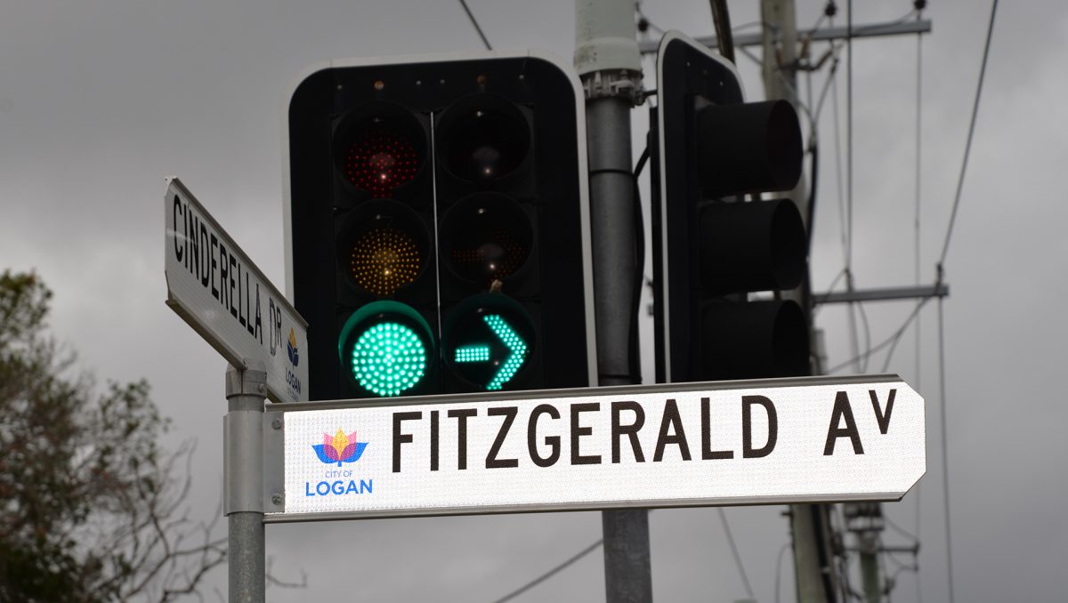 A street sign and traffic light to illustrate that Community consultation will begin soon for on a proposed multi-million-dollar upgrade to Springwood’s Fitzgerald Avenue.