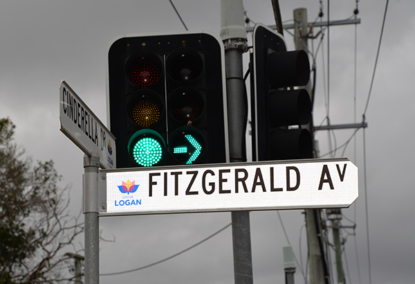 A street sign and traffic light to illustrate that community consultation will begin soon for on a proposed multi-million-dollar upgrade to Springwood’s Fitzgerald Avenue.