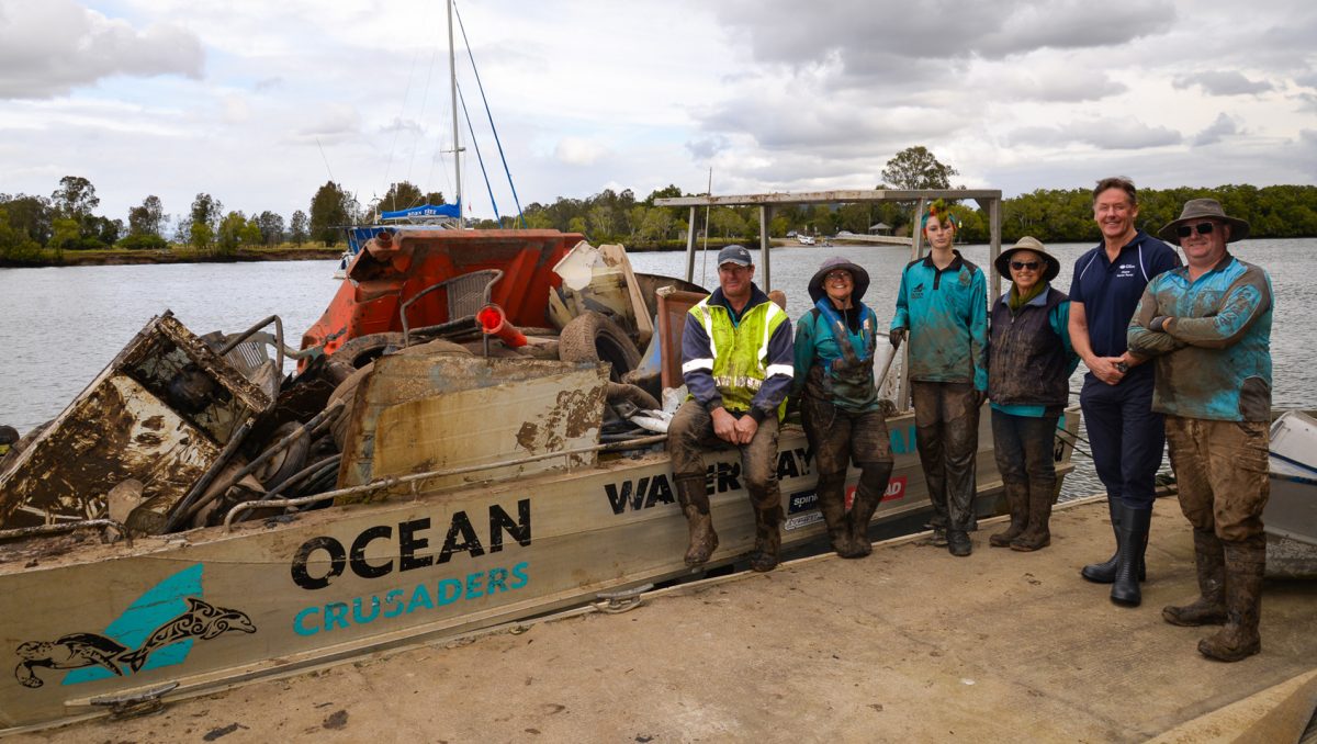 Ocean Crusaders volunteers