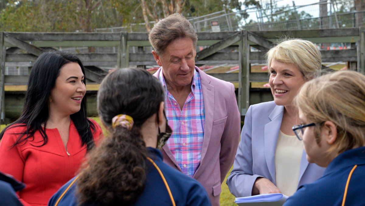 (From le(From left) Cr Mindy Russell, Mayor Darren Power and Federal Minister for the Environment and Water, Tanya Plibersek MP chat to Mabel Park State High School studentsft) Cr Mindy Russell, Mayor Darren Power and Tanya Plibersek MP chat to Mabel Park State High School students