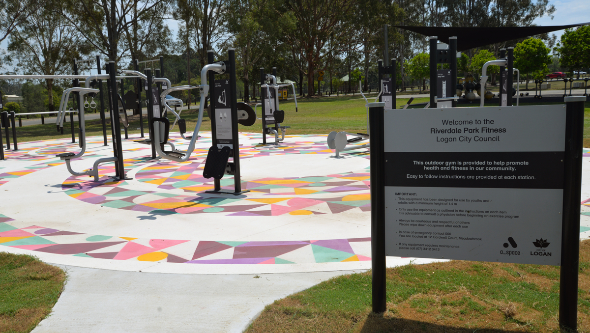 An image of the new outdoor gym equipment which is part of the upgrade to Riverdale Park in Meadowbrook.