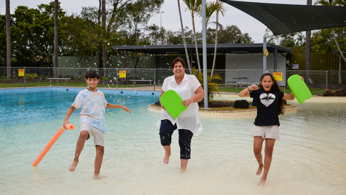 Division 12 Councillor Karen Murphy and Eagleby siblings Manaaki and Leilani Taramai are ready to splash into summer at the Eagleby Aquatic Centre.
