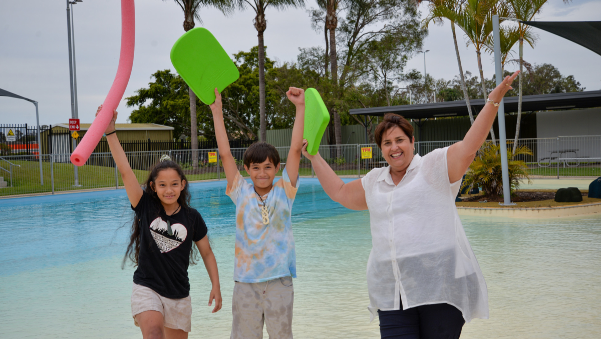 Division 12 Councillor Karen Murphy and Eagleby siblings Manaaki and Leilani Taramai are ready to splash into summer at the Eagleby Aquatic Centre.