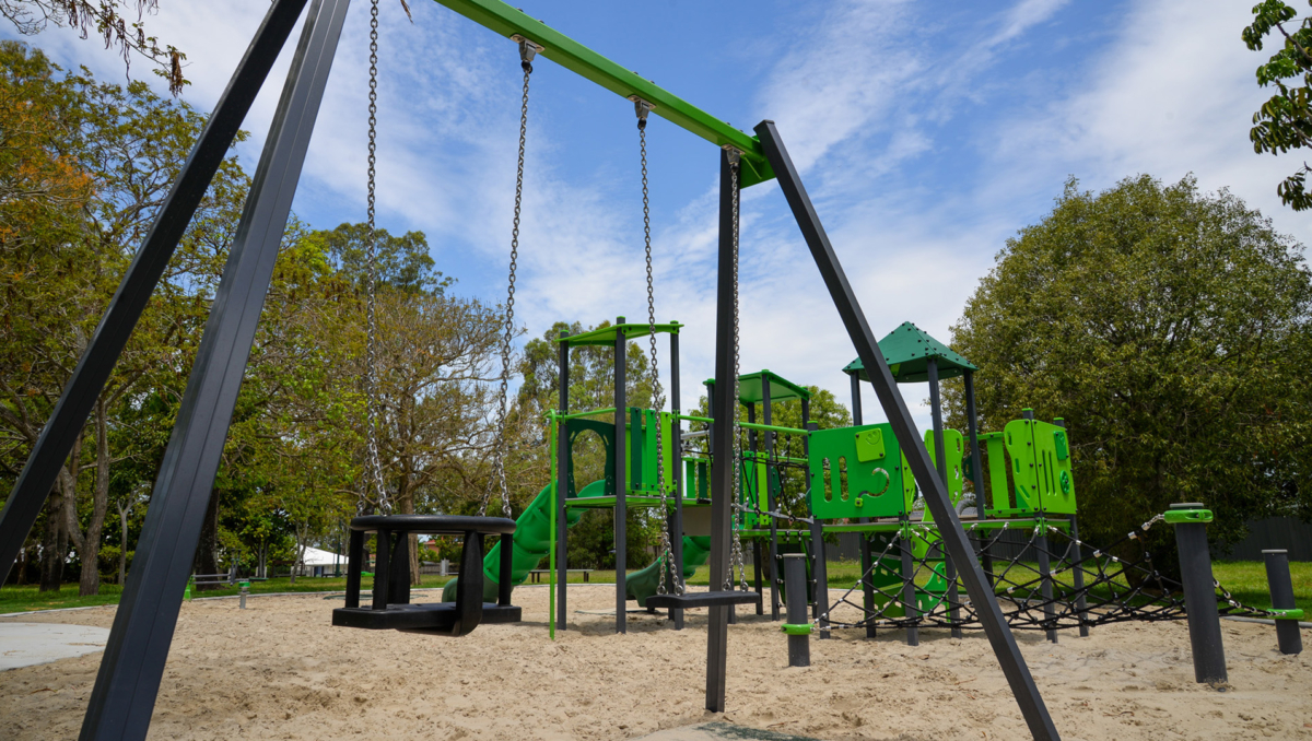 An image of The new play equipment in Lansdown Park at Waterford West.