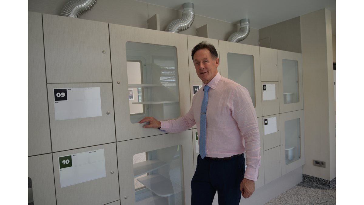 City of Logan Mayor Darren Power inspects the new cat facilities at the redeveloped Animal Management Centre in Kingston.