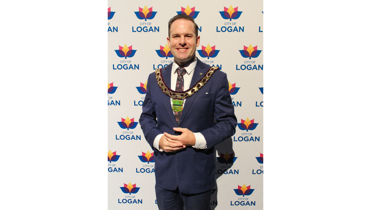 City of Logan Mayor Jon Raven has been sworn in today.