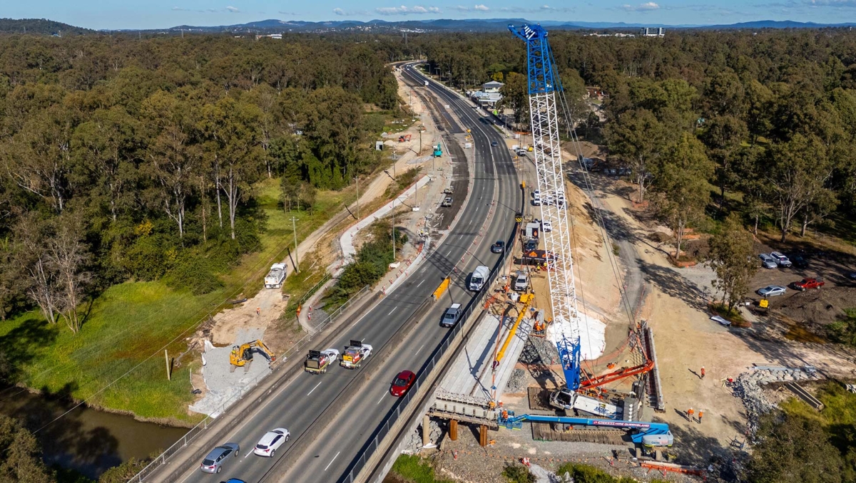 Council’s upgrade of Loganlea Road between the Logan Motorway and the M1 will cater for future growth by improving traffic flow and easing congestion.