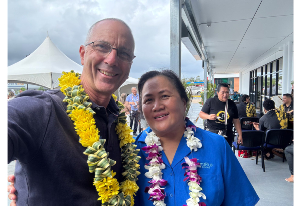 An image of Cr Paul Jackson with OceansPlus Medical Centre founder Dr Kuinileti Chang Wai.