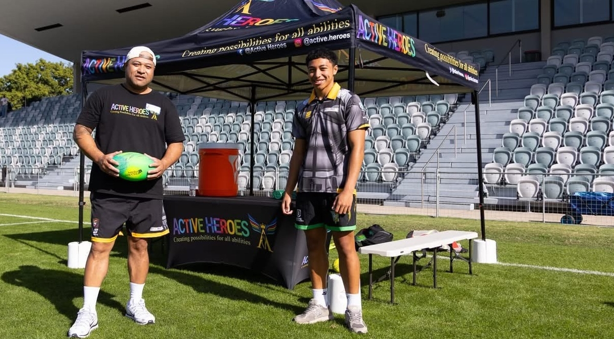 Article_Jason Tupou and with young league player Liam Tupou-Witchman